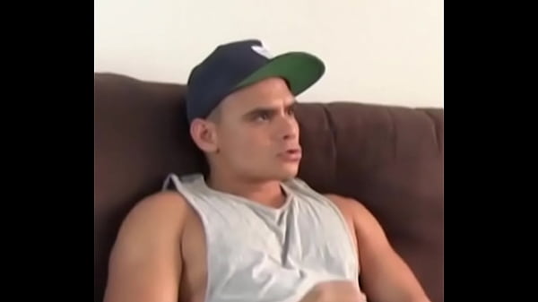 El mecanico le cobro con sexo y se aprovecho de el SUPERDURO!