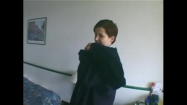 He screws the girl who looks at the camera Vol. 16