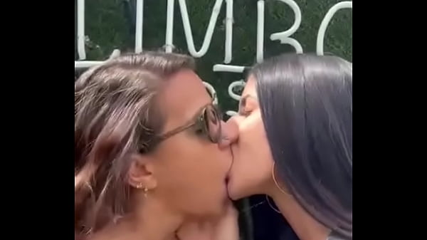 Un beso en teamgallimbo Jolla Pr chenteydrach