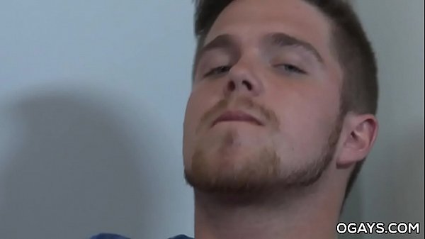 Hunk stud Marko jerking off