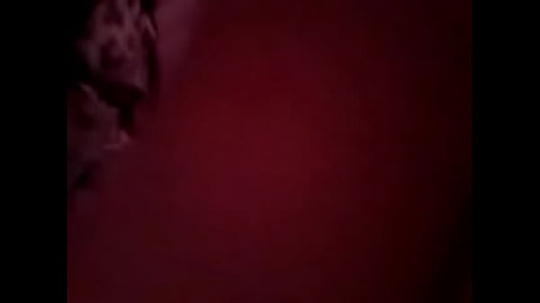 esposa swinger, le tocan la concha mientras la filmo