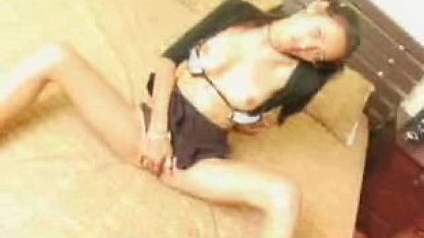 Solo ethnic cutie Jesse