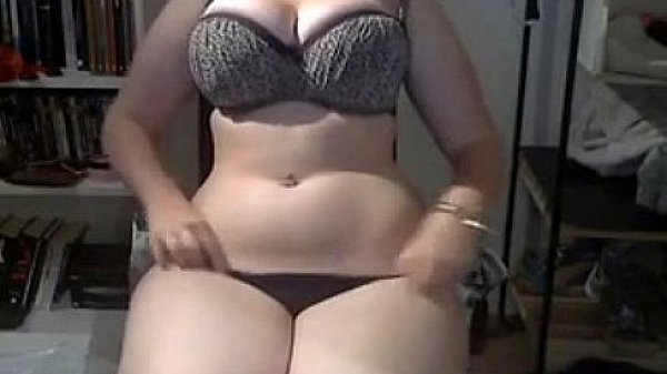 Hot and beautiful Malloy strips and teases twerking it