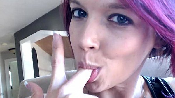 6cam.biz cute annabellpeaksxx flashing boobs on live webcam