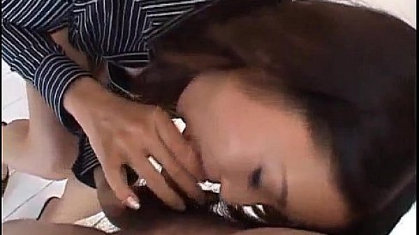 Risa Murakami busty sucks and licks tool