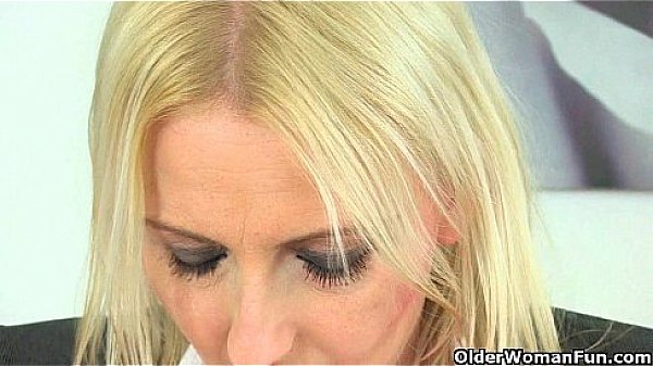 British milfs Tracey Lain and Scarlet need getting off