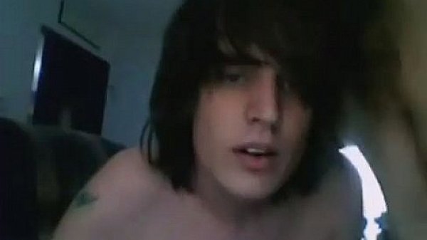 2 friends sucking my dick