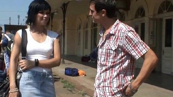 Mighty dude bangs sexy babe  