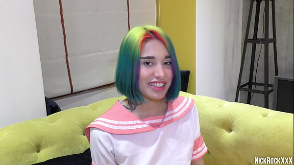 Met an Indian girl on the street and invited her to visit 