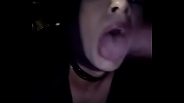 Sissy vagabunda aprontando na pra&ccedil;a