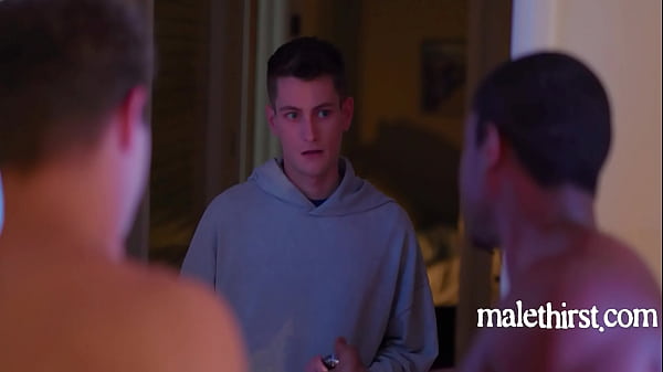 - Airbnb or Cultbnb (A Vacation Gone Wrong)  