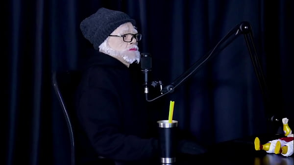 VEJA A ENTREVISTA SAFADA E CHEIA DE PUTARIA COM A FLOR DE DAMIANA COM VOV&Ocirc; MOAI NO PORN CAST BRAZIL - PARTE 8 (WATCH ON: SHEER/RED) 