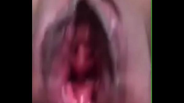 pumped vagina leaking and playing