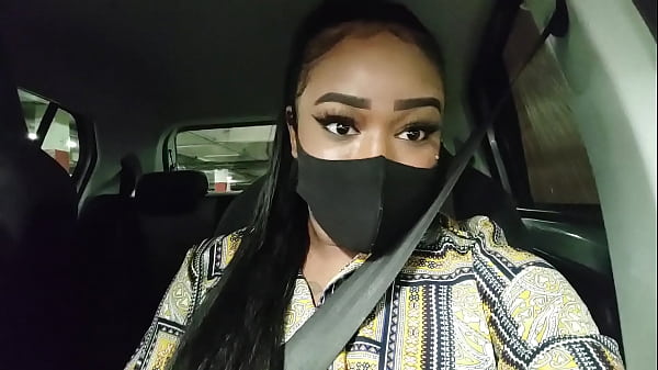 Sem calcinha em p&uacute;blico