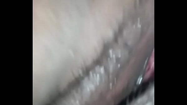 Vagina grande y agusanada