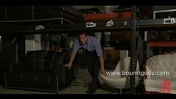 Phenix Saint and Trent Diesel in a quiet warehouse  