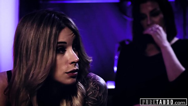 Married Woman Seeks Out Trans Dom Whom Her Husband is Cheating With