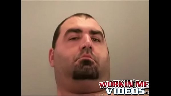 Fat mature guy wanks his hairy dick 
