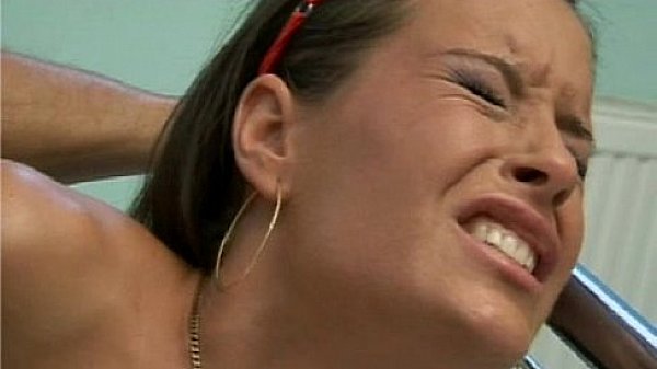 Hot tanned brunette fucked at doctors