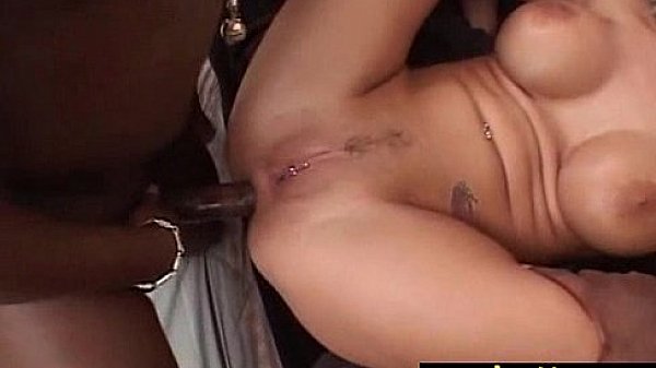 Horny guy bangs white girl from the hood 11