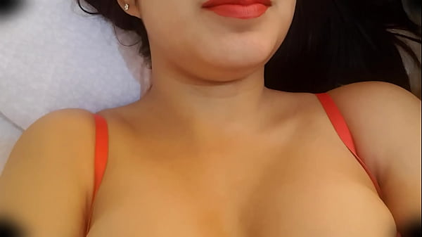 ma&ntilde;anero con enfermera argentina Miranda Salazar le gusta mamar la verga despu&eacute;s de meterla