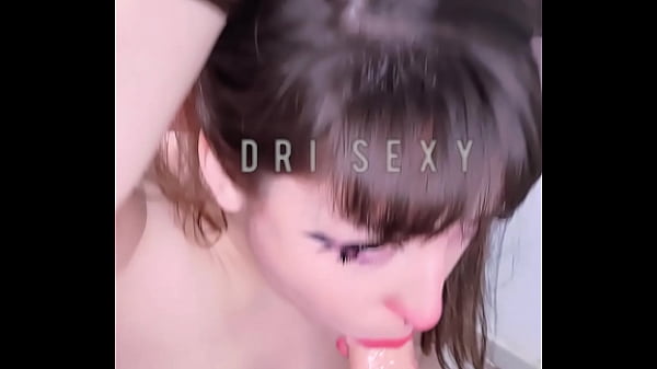 FANTASIE SUA PUTA PESSOAL! CHUPANDO SEU PAU REBOLADA COM ELE DENTRO | Dri Sexy