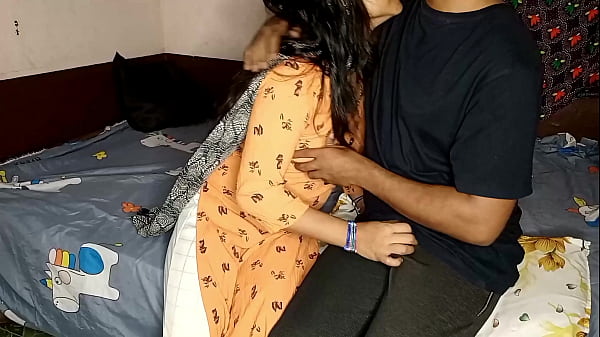 Wife called her old boyfriend home and got her pussy fucked  