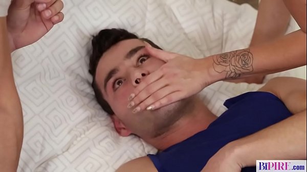 Bisex fun time with horny guys