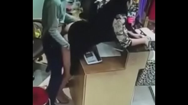 Com&eacute;rcio ta fraco bors comer a colega de trabalho???