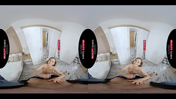 RealityLovers - Horny Wifey needs some extra cash