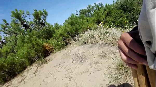 without pants or underwear, in the forest, to go to the naturist beach