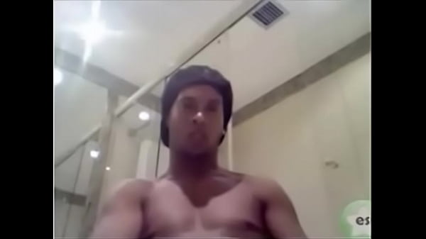 Ronaldinho wanking