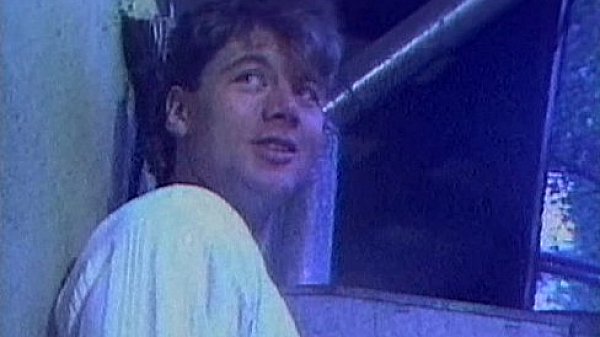 LBO - Falcon Head - scene 1 - video 1