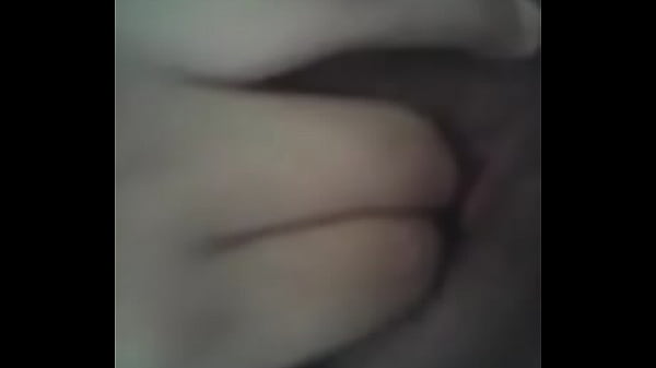 Joven se masturba para su novio