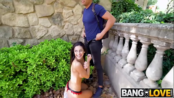 Public Bang - Natasha