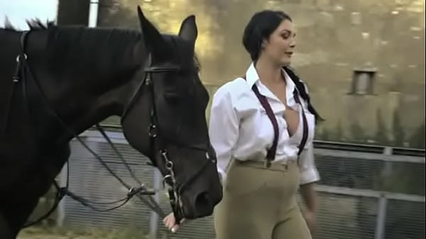 Posh Girl  Emma Leigh Takes a Big Farmer&rsquo;s Cock for a Ride