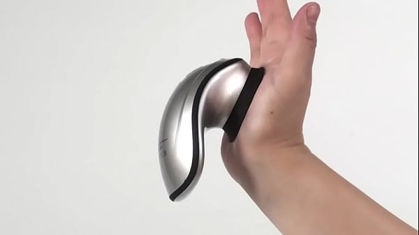 ギュウゥ&hellip;と吸い付いて離れない！上質な振動とW刺激でイク～！