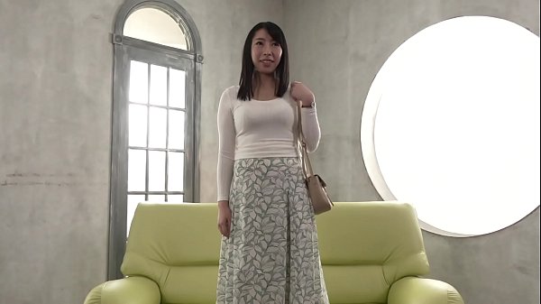 Gカップのおっぱいはもちろんぷりっとしたお尻が素敵な森永さくらさん33歳。