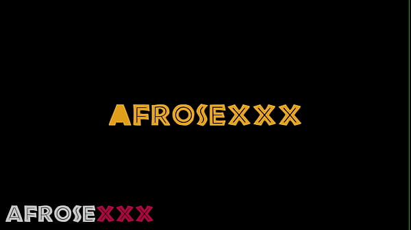 Tricherie salope aux gros seins en &eacute;b&egrave;ne a vomi sur ma bite pendant que son mari &eacute;tait au travail - Partie 13 