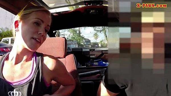 Slim blonde hoe tries to sell her car and fucked by pawnkeeper