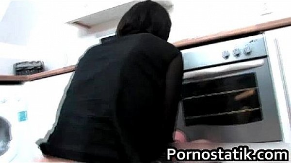 Milf Paige Pailin sucking off this big