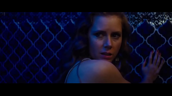 Amy Adams has A nice ass