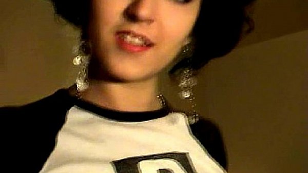 Teen brunette Casting (HellisabethQueen)