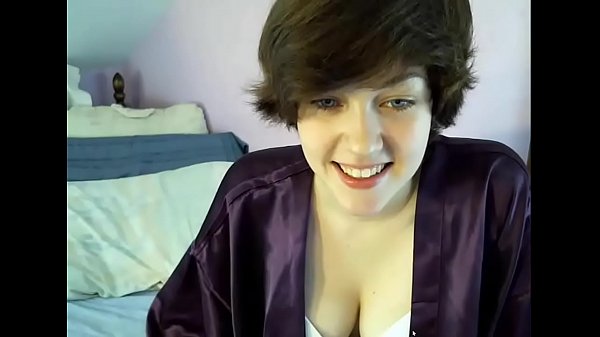 Pretty eyes showing all