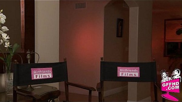 Sensual lesbains 0915  