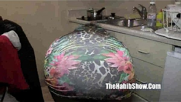 hard quicky mart worker goes to club for free fucks