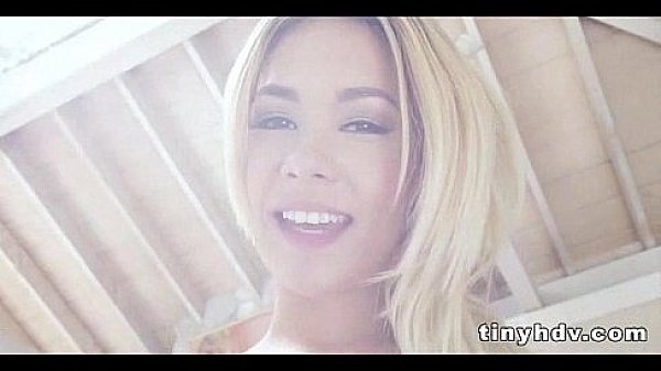 Wet and sloppy head Mila Blaze 1  71