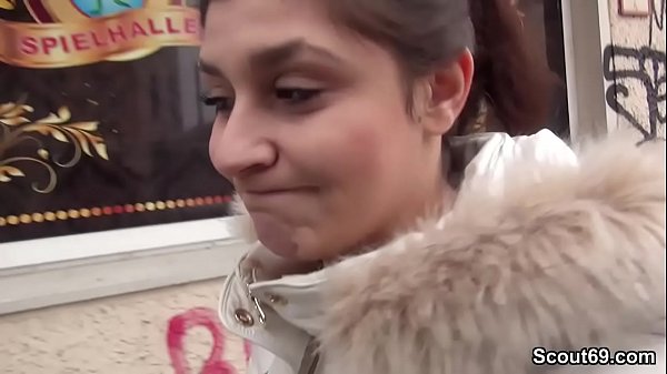 German Scout - July (22) in Berlin angesprochen und gefickt