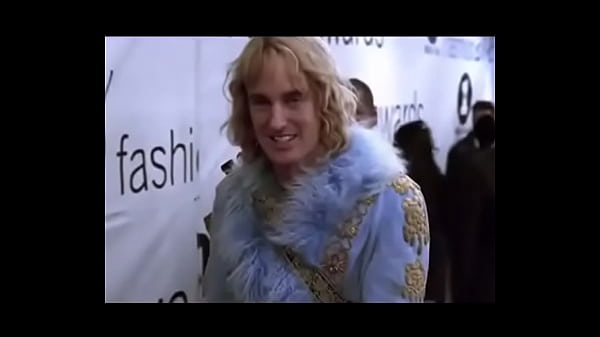 Zoolander fodendo gostoso de quatro