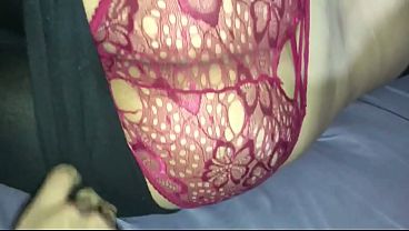 MI VECINA DELICIOSA EN LEGGINS TRANSPARENTE  